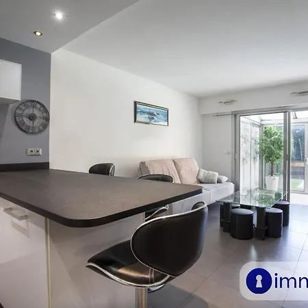 Air-conditioned House With Private Pool Dom wakacyjny *